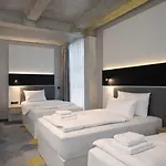 Olive 4*