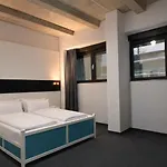 Olive 4* Berlín